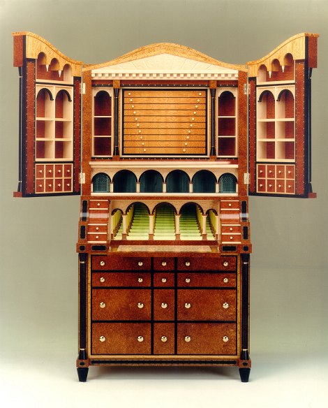 Collector's cabinet / desk